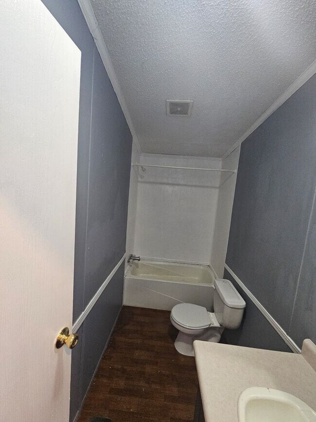 Building Photo - Home in Cabot