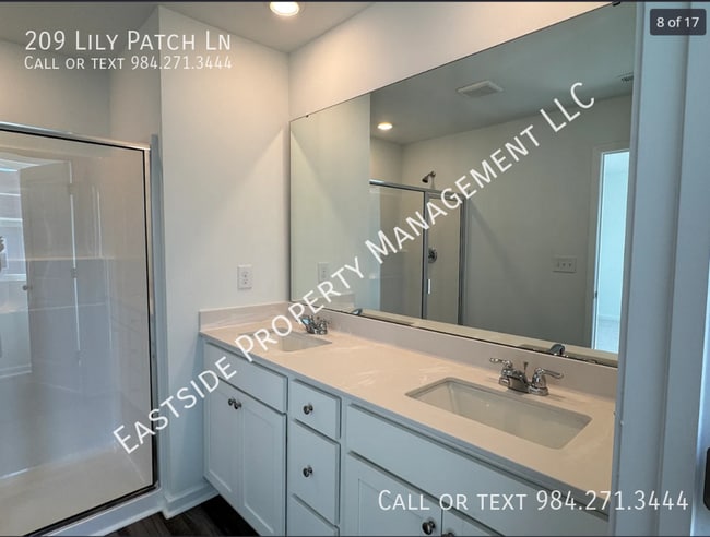 Building Photo - 209 Lily Patch Ln