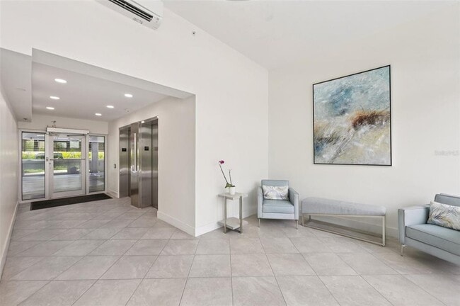 Building Photo - 11 Sunset Dr