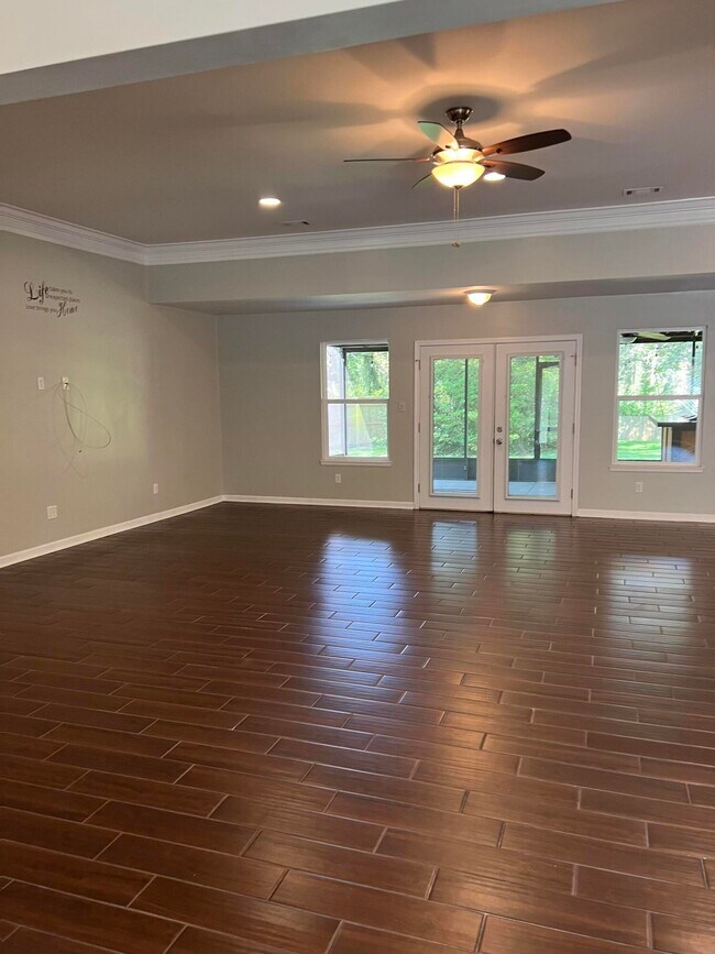 Building Photo - 16 Mariners Ln