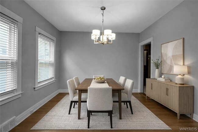 Building Photo - 800 Amherst St