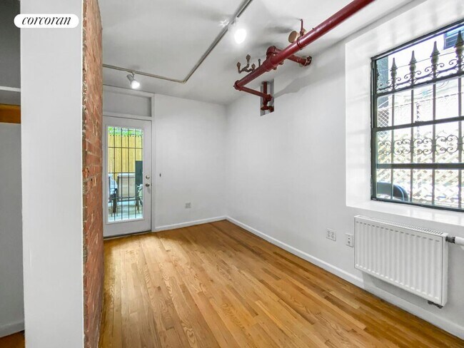 Building Photo - 503 W 148th St