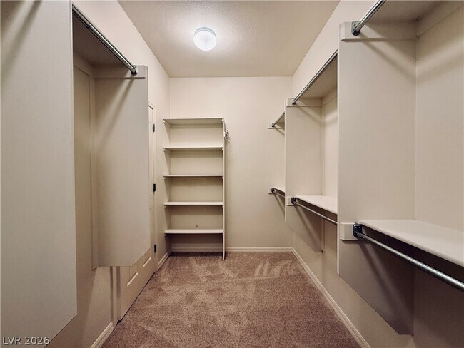 Building Photo - 2119 Gunnison Pl