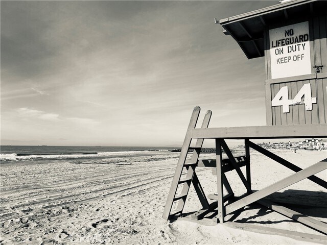 Building Photo - 122 46th St