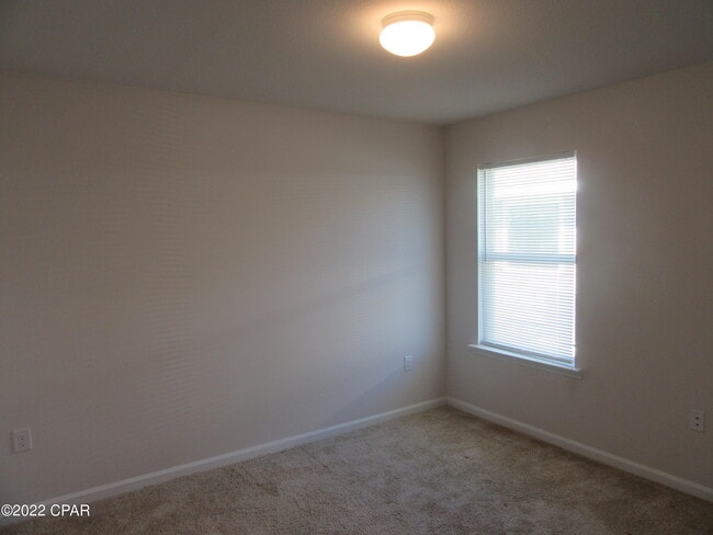 Building Photo - 4015 Pioneer Ln.