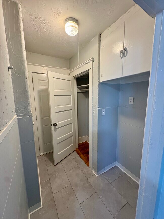 Building Photo - 31 Falmouth St