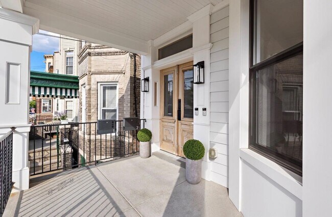 Building Photo - 2602 Palisade Ave