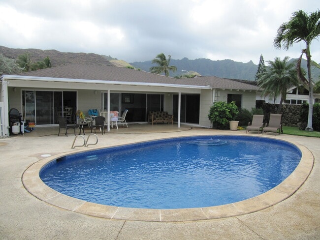 Building Photo - 553 Kumukahi Pl