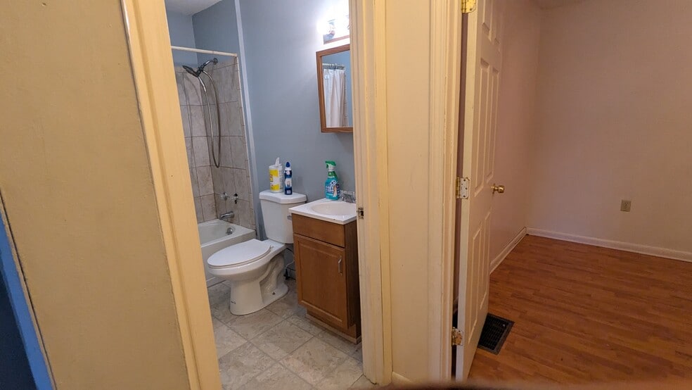 bath - 4923 State Route 19 S