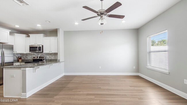 Building Photo - 7456 Shadow Lake Dr
