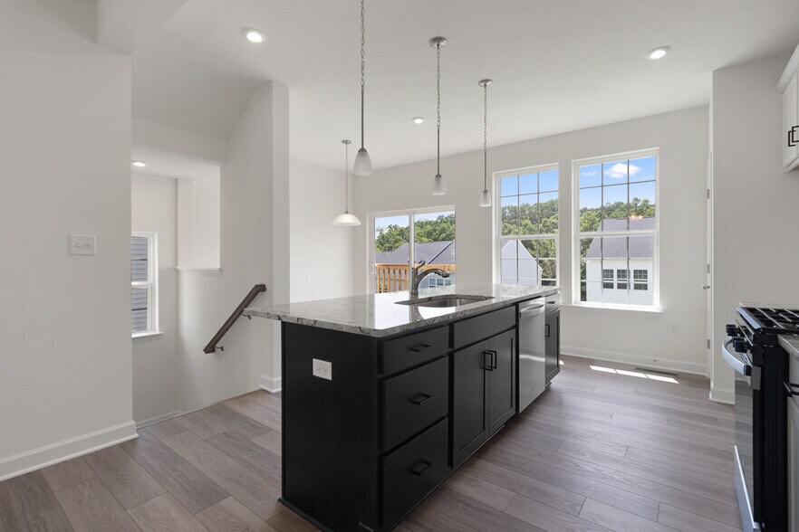 Primary Photo - Stonebridge Townhomes