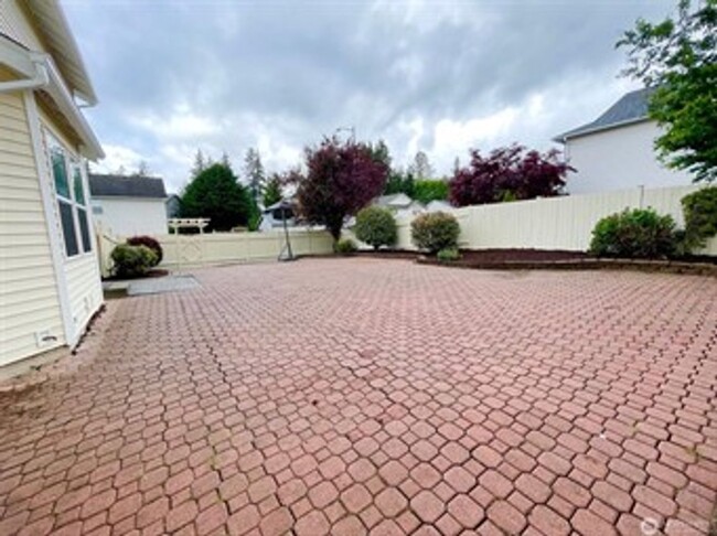 Building Photo - 3Bd/2.5Ba Snohomish House