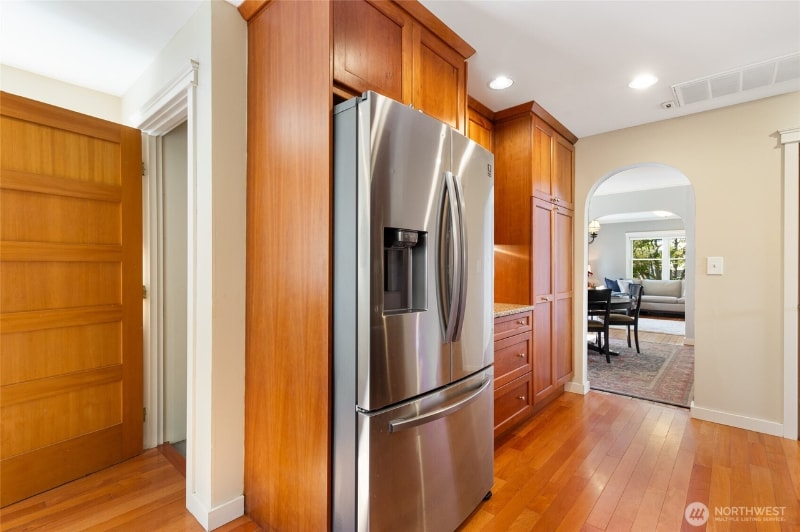 Building Photo - 1815 11th Ave