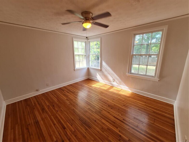 Building Photo - 2113 Brewton St