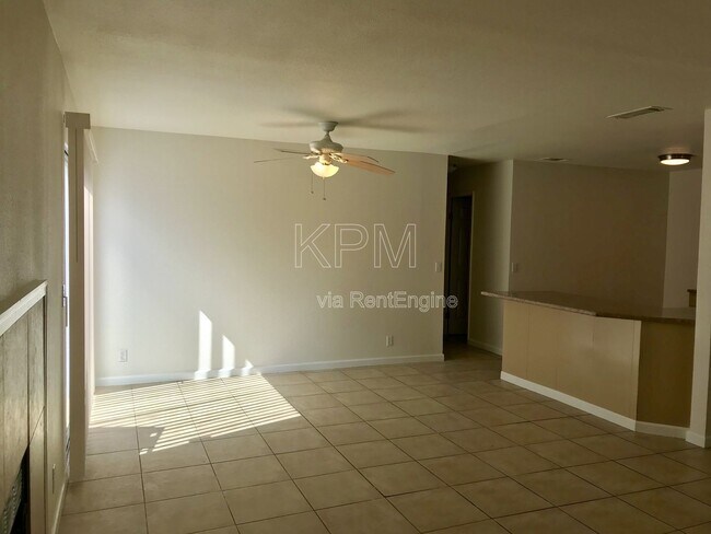 Building Photo - 7409 Village Green Dr