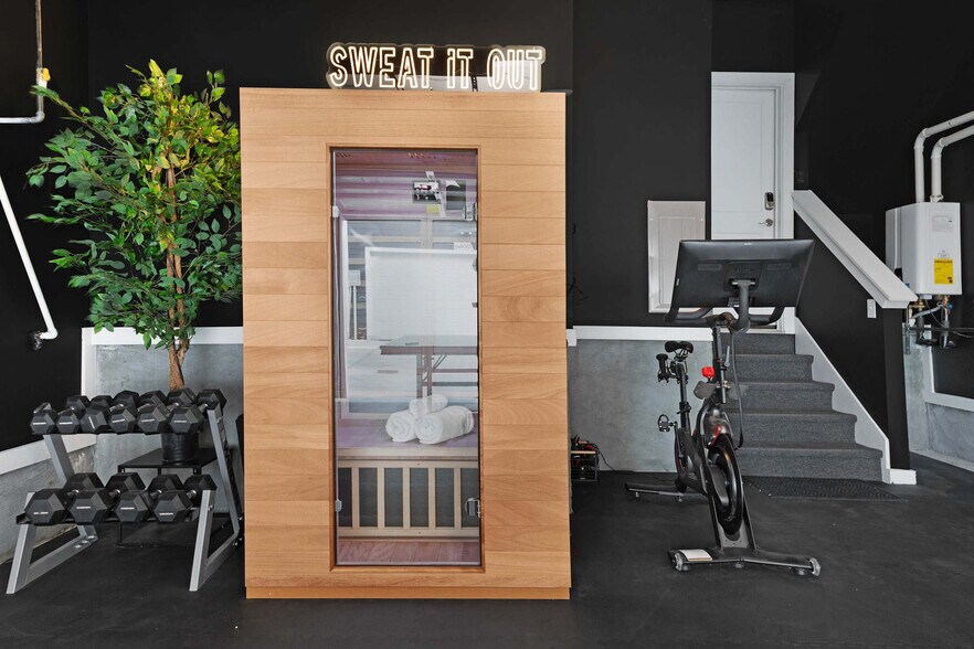 Building Photo - 1308 Montgomery Ave