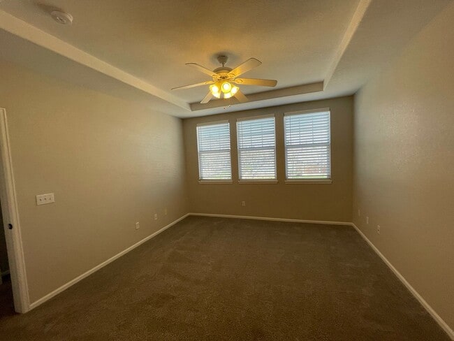 Building Photo - Built to Spoil! Gated Community in Denver with attached Garage!