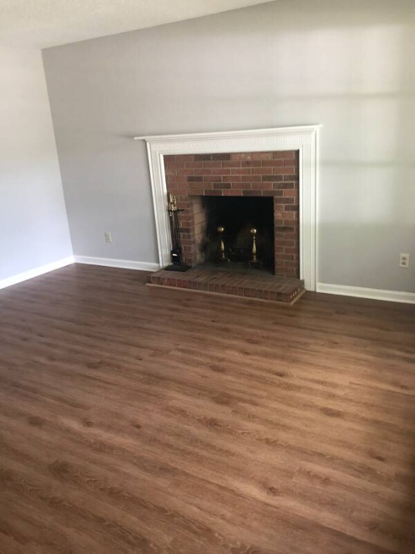 Building Photo - 1111 Keswick Pl