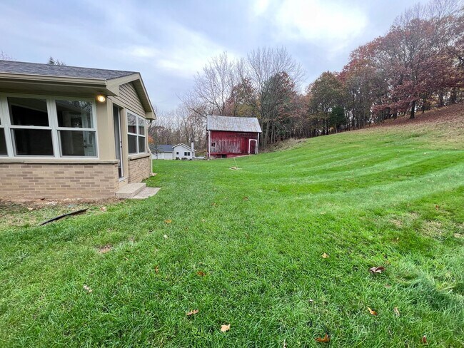 Building Photo - Recently Renovated Home within Walking Dis...