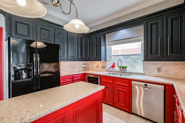Building Photo - 12214 Cypresswood Dr