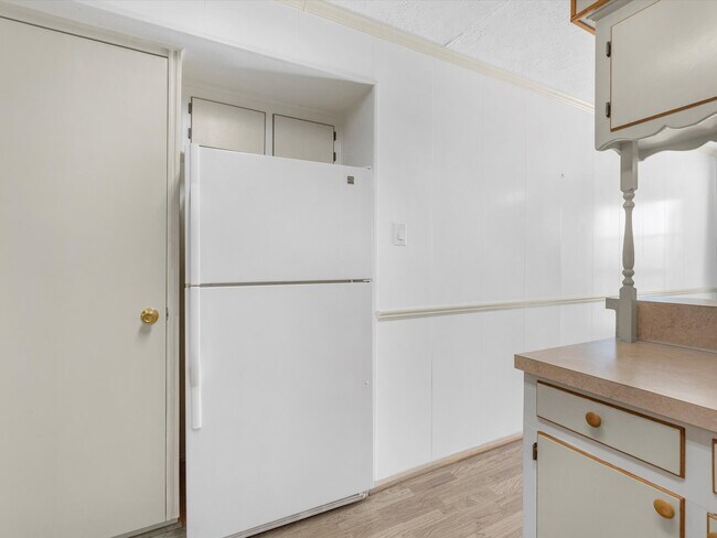 Building Photo - 3311 Westbrook Cir