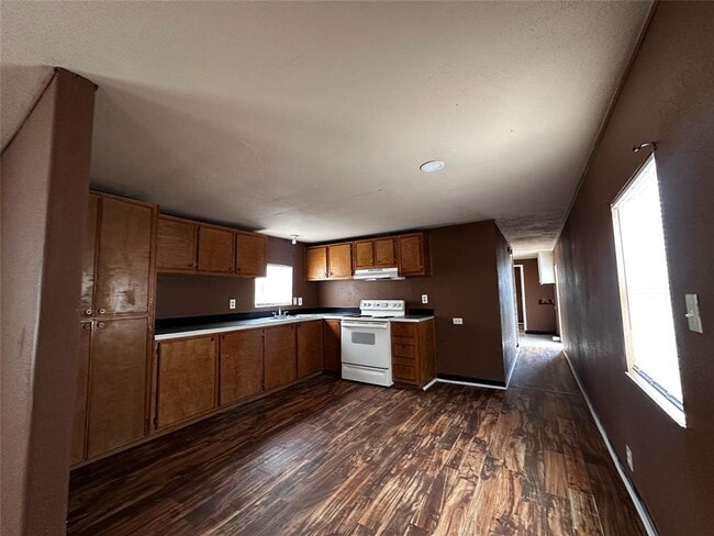 Building Photo - 40 County Rd 3557
