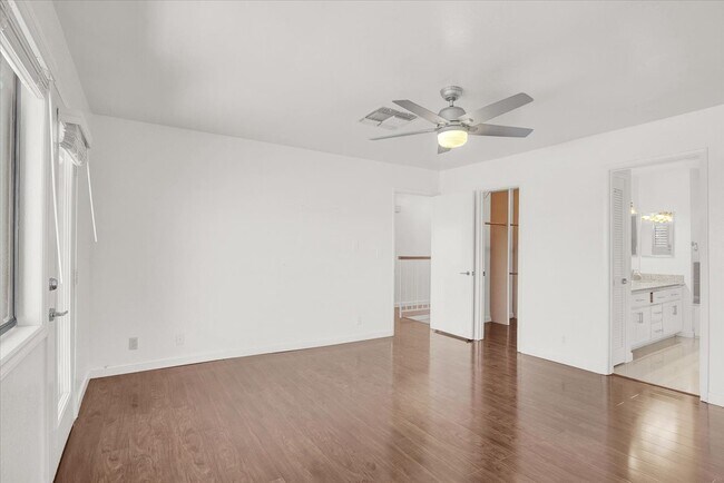 Building Photo - 3980 Delos Dr