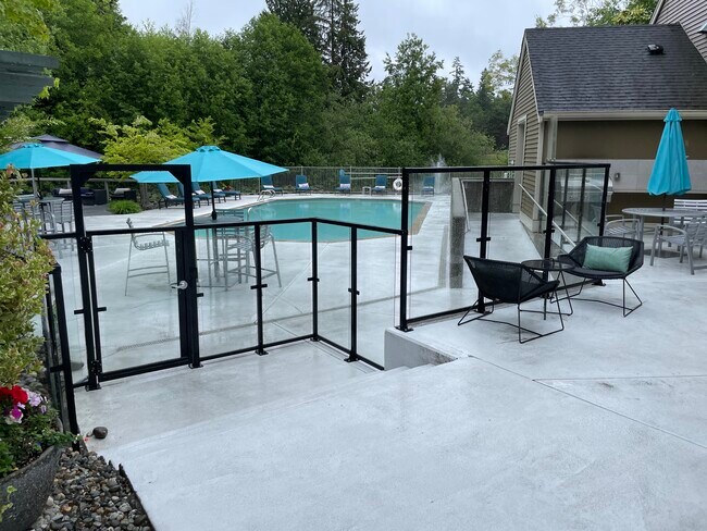 Pool at clubhouse - 12303 Harbour Pointe Blvd