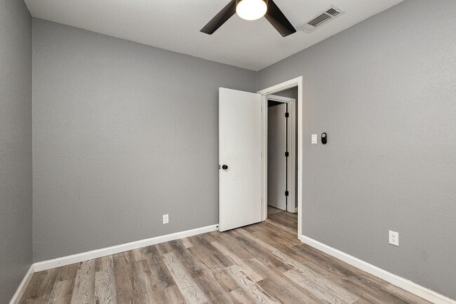 Building Photo - 3013 Timothy Ln