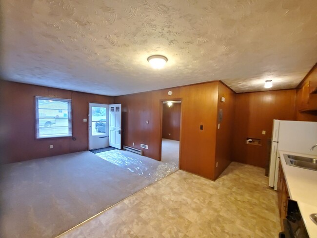 Building Photo - Affordable 1 bedroom, 1 bath apartment in ...