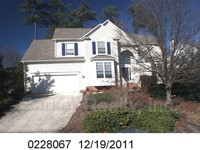 Building Photo - 2312 Colony Woods Dr