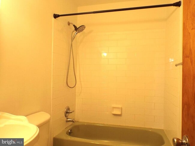 Building Photo - 5501 Rollins Ln