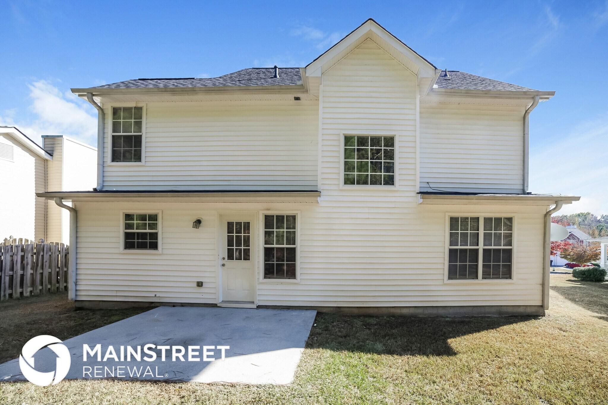 Building Photo - 5730 Village Loop