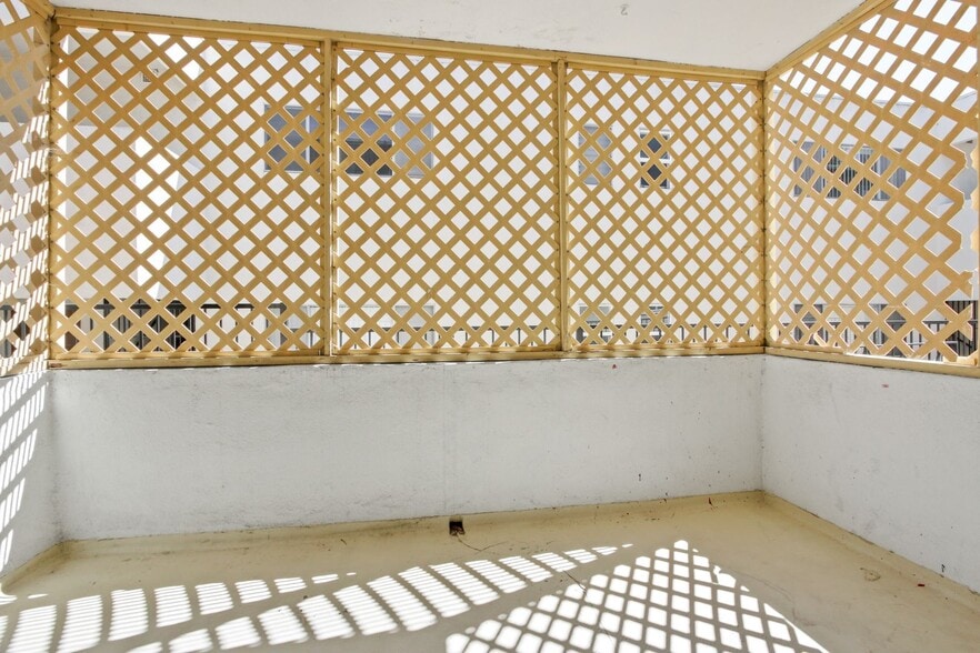 Building Photo - 1237 Berkeley St