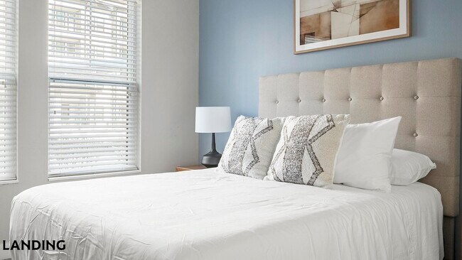 Building Photo - 15401 Chenal Pkwy