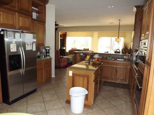 Building Photo - **WONDERFUL SINGLE STORY HOME IN GUARD GATED "ANTHEM COUNTRY CLUB!!"