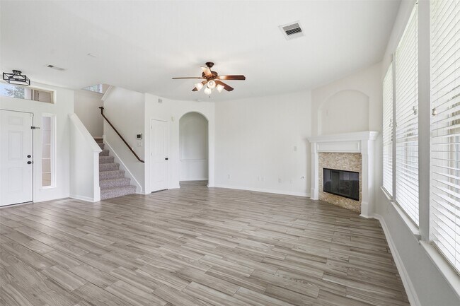 Building Photo - 11307 Grand Creek Ln