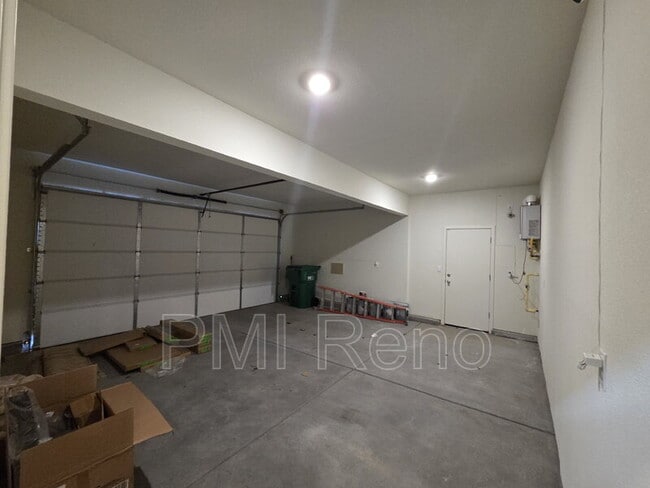 Building Photo - 7754 Wandering Wy