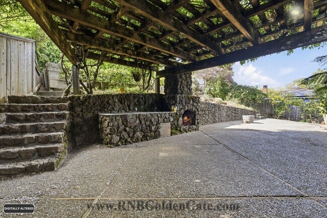 Building Photo - Gorgeous home with spacious yard in Kentfield for rent!