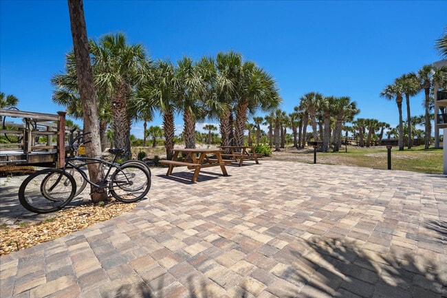 Building Photo - 4250 A1A S