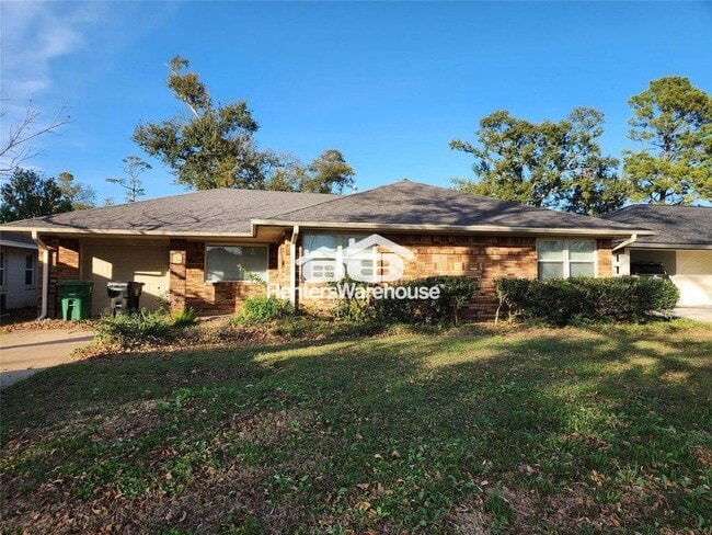 Building Photo - 6418 Woodbrook Ln