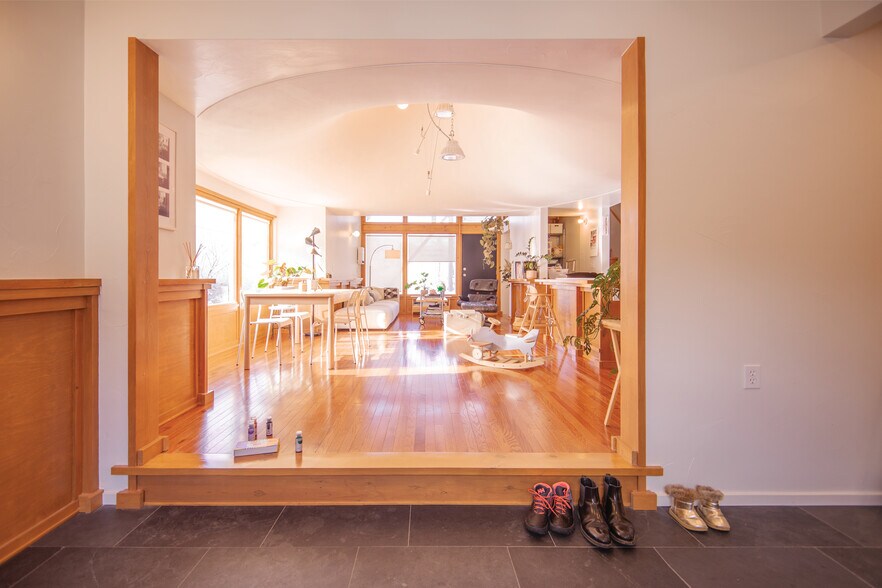 Main Interior Space - 300 John Lemley Ln
