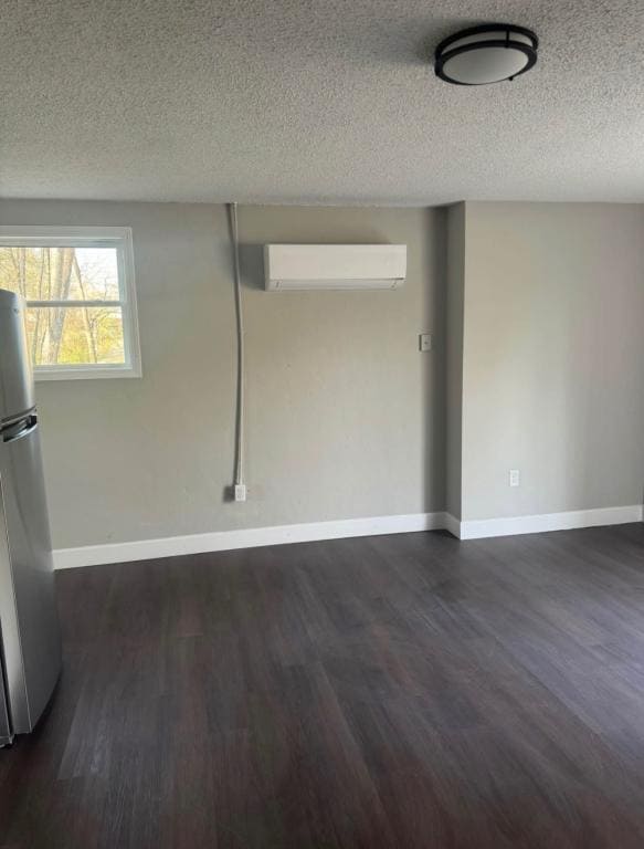 Building Photo - 1510 Aurora Ave SE