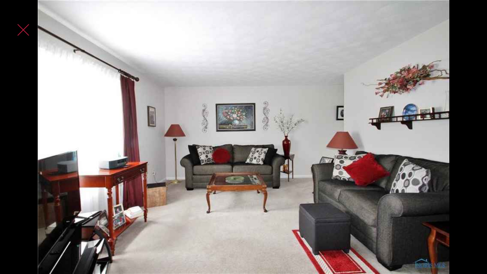 Living room - 5618 Cresthaven Ln