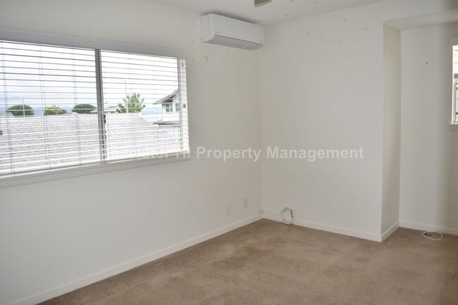 Building Photo - Waikele 4 bedroom, 3 bath home w/ enclosed garage