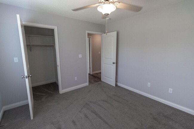 Building Photo - 2801 Amberwood court