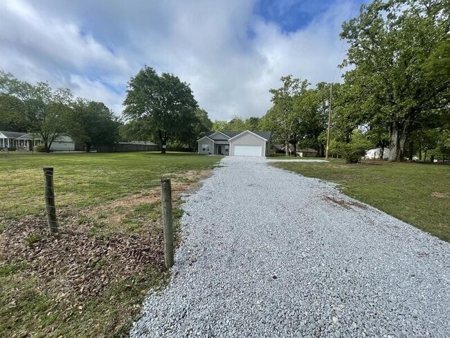 Building Photo - 5099 Mars Hill Rd