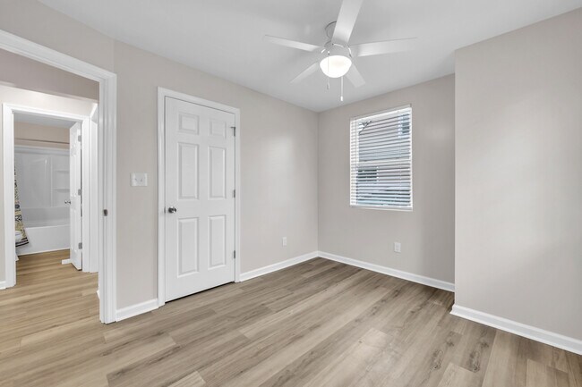 Building Photo - 8 E Preston St