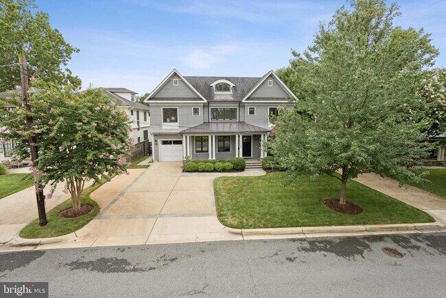 Building Photo - 5120 Wessling Ln
