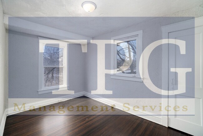 Building Photo - 3434 Olive St